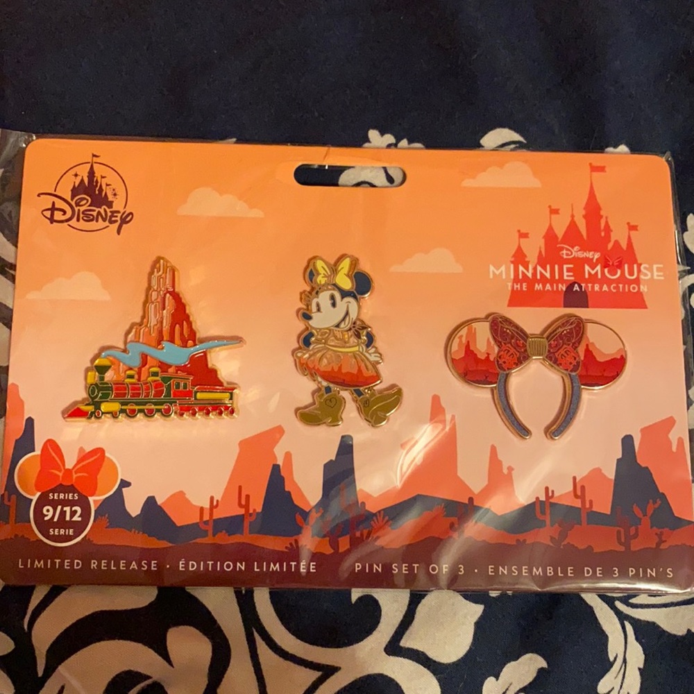 MMMA Big Thunder Mountain LR Pin Set